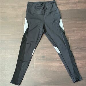 Black and White High-Waisted Leggings